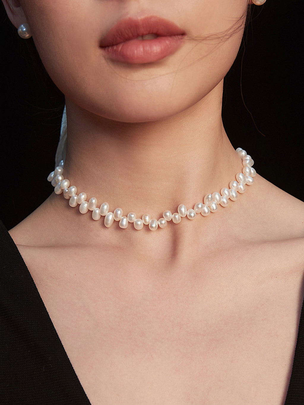 Rice Pearl Choker Necklace