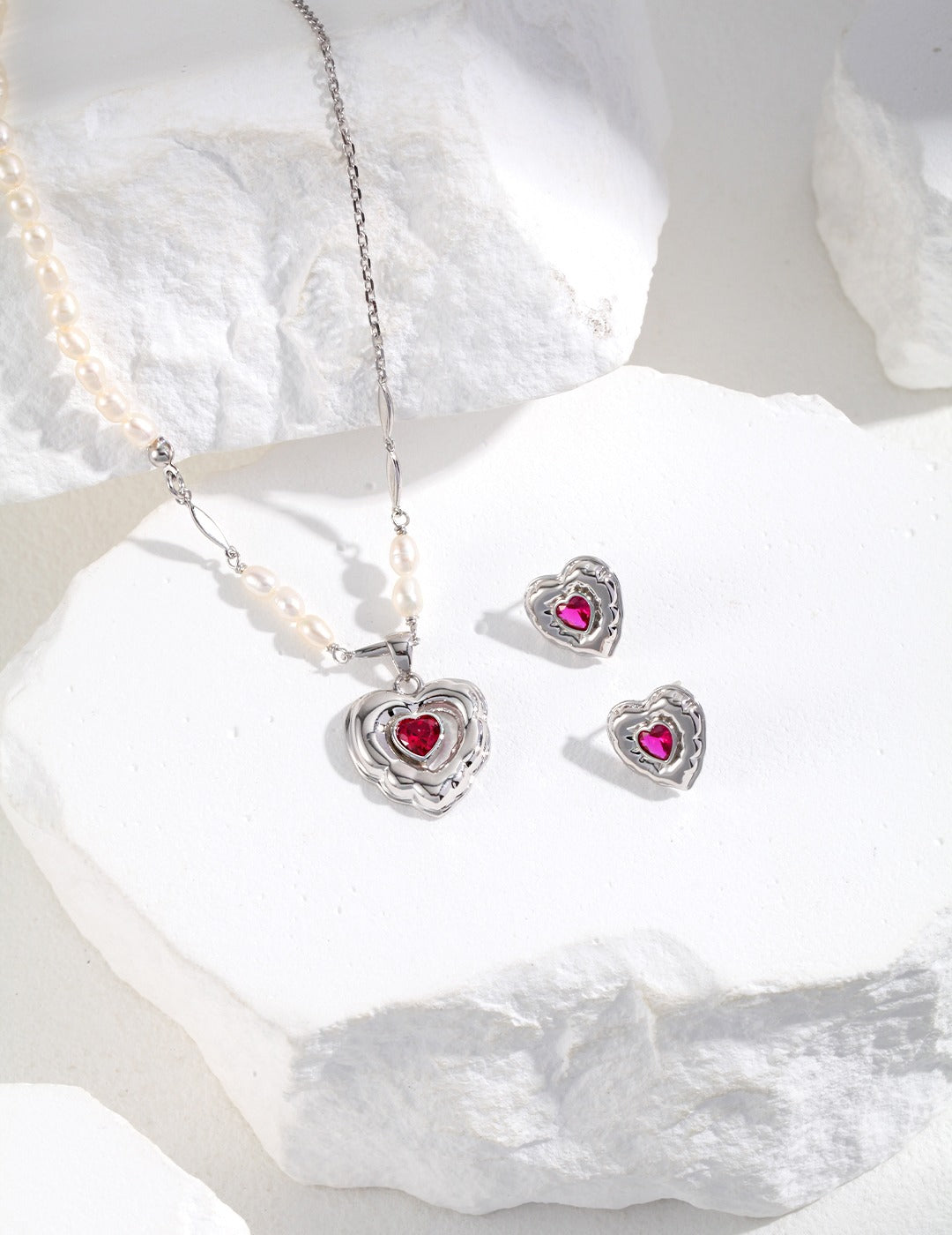 Sliver Pearl Choker with Red Heart Pendant/Earrings Set