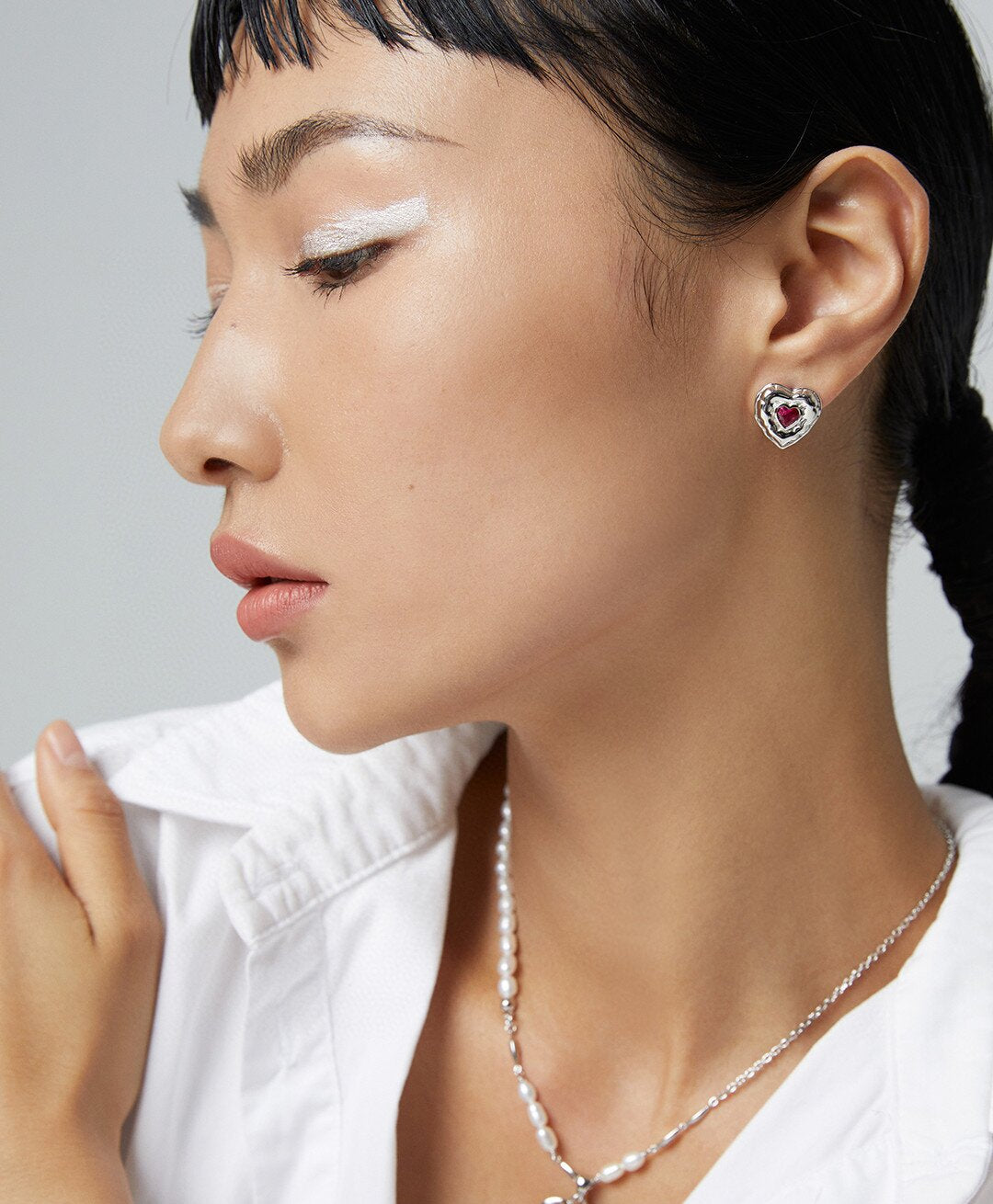 Sliver Pearl Choker with Red Heart Pendant/Earrings Set