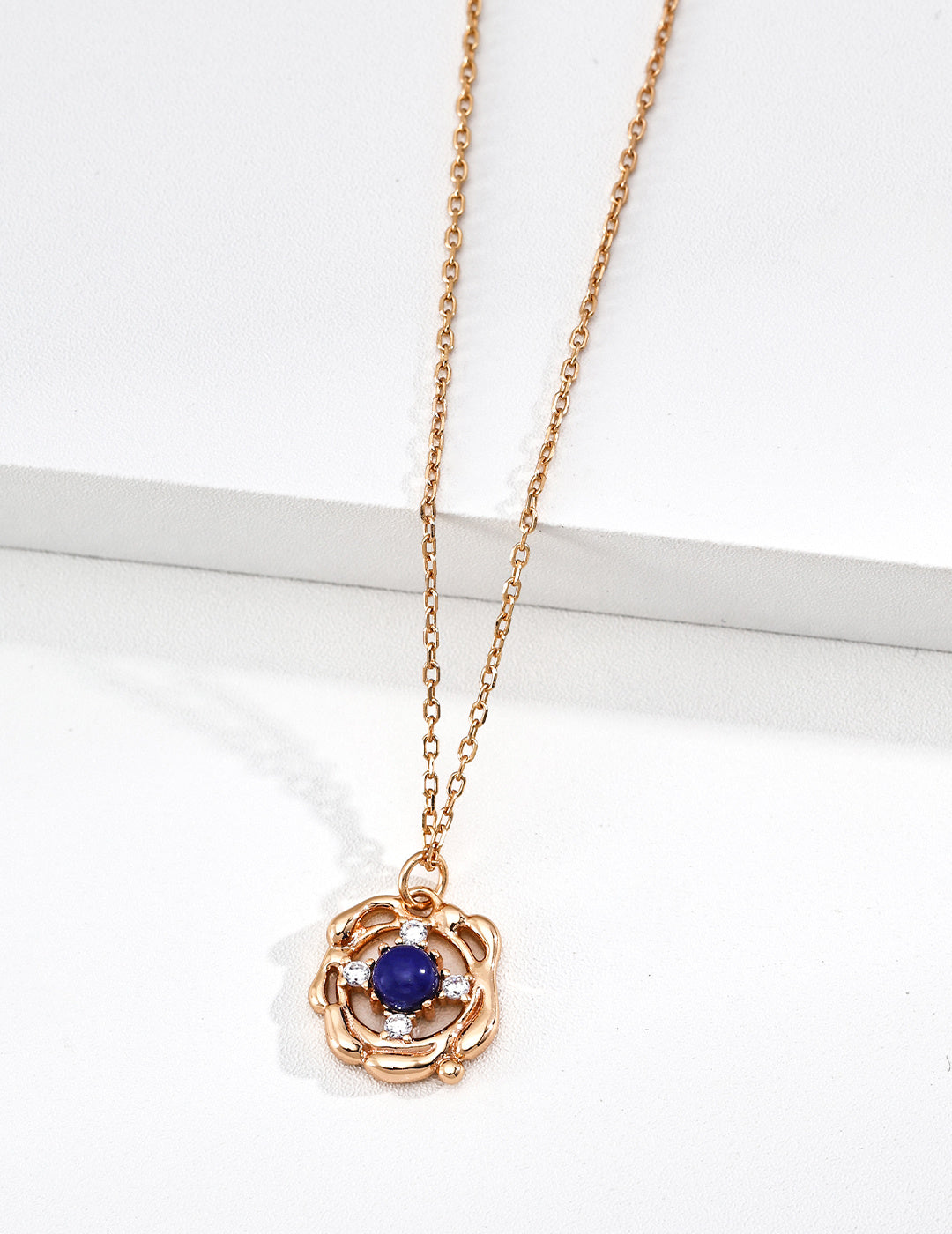 Vintage Luxury Two-Tone Gem Flower Necklace