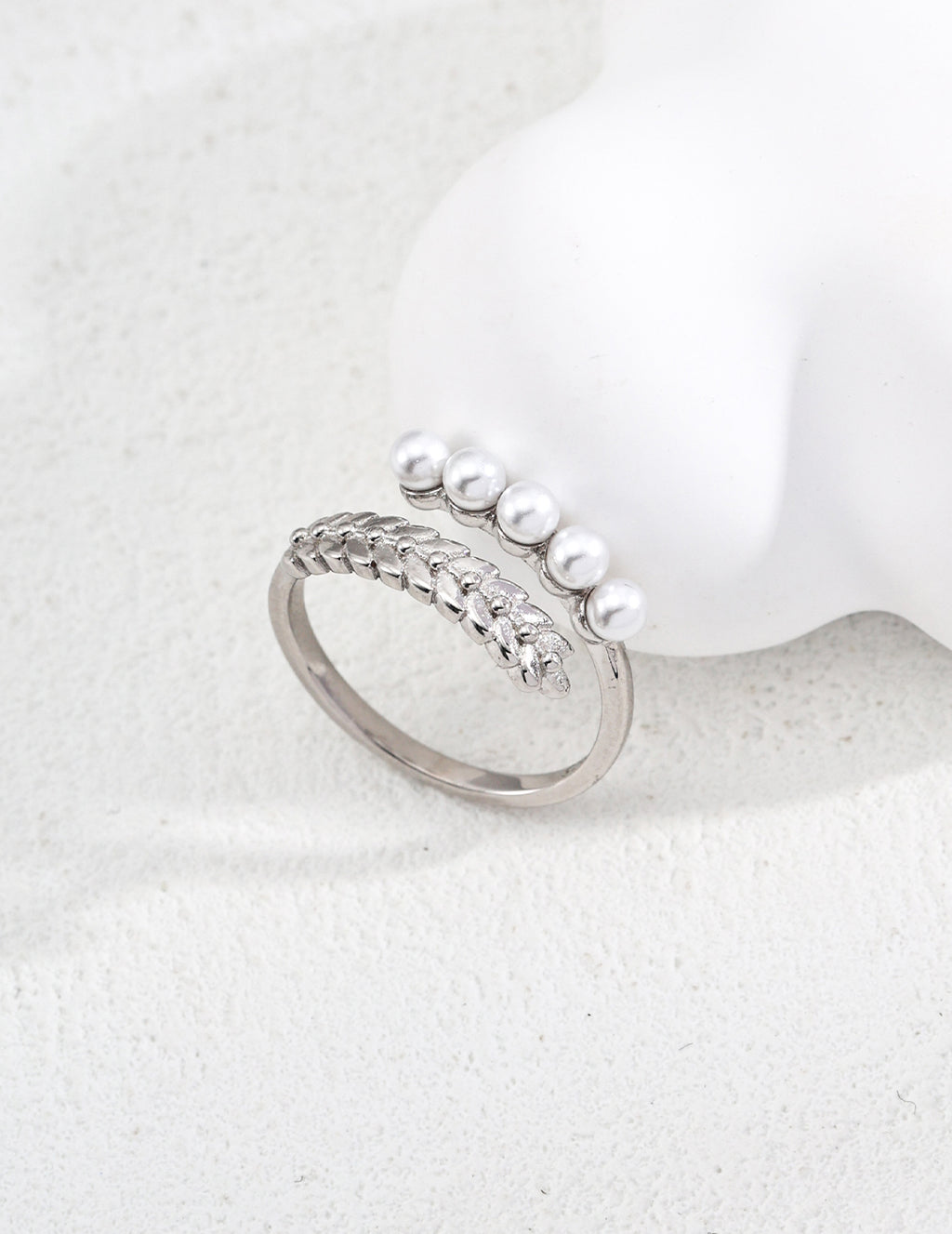 Wheat Leaf Pearl Open Ring