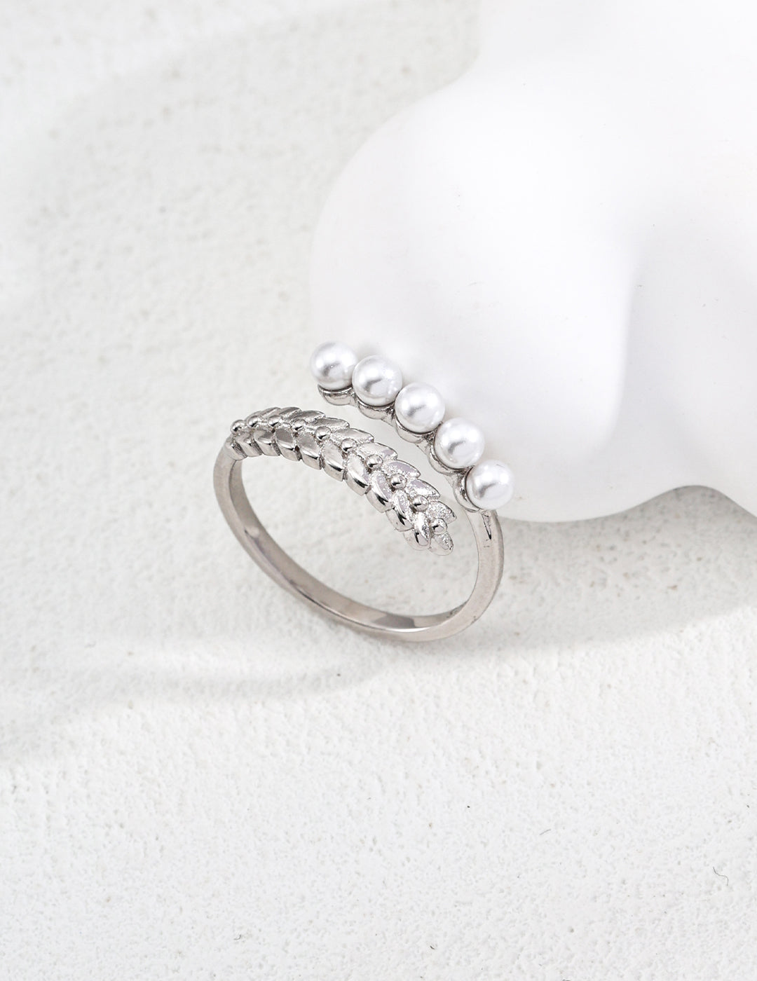 Wheat Leaf Pearl Open Ring