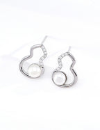 Pearl Lucky Gourd Stud Earrings