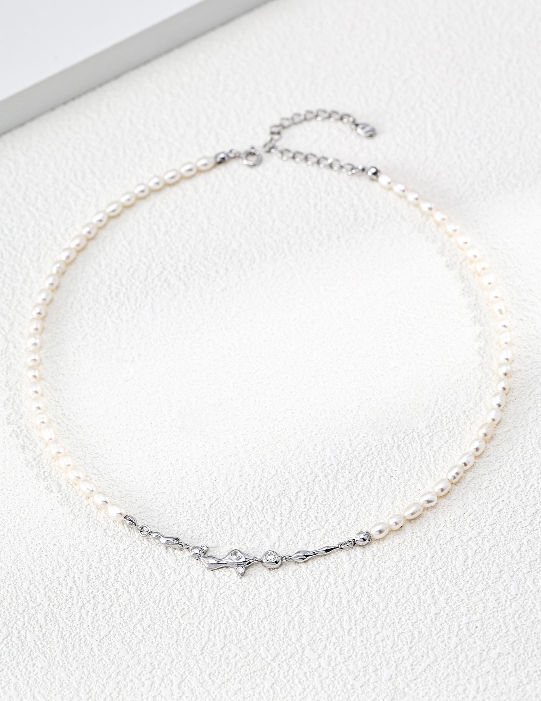 Gold Vine Diamond Baroque Pearl Necklace
