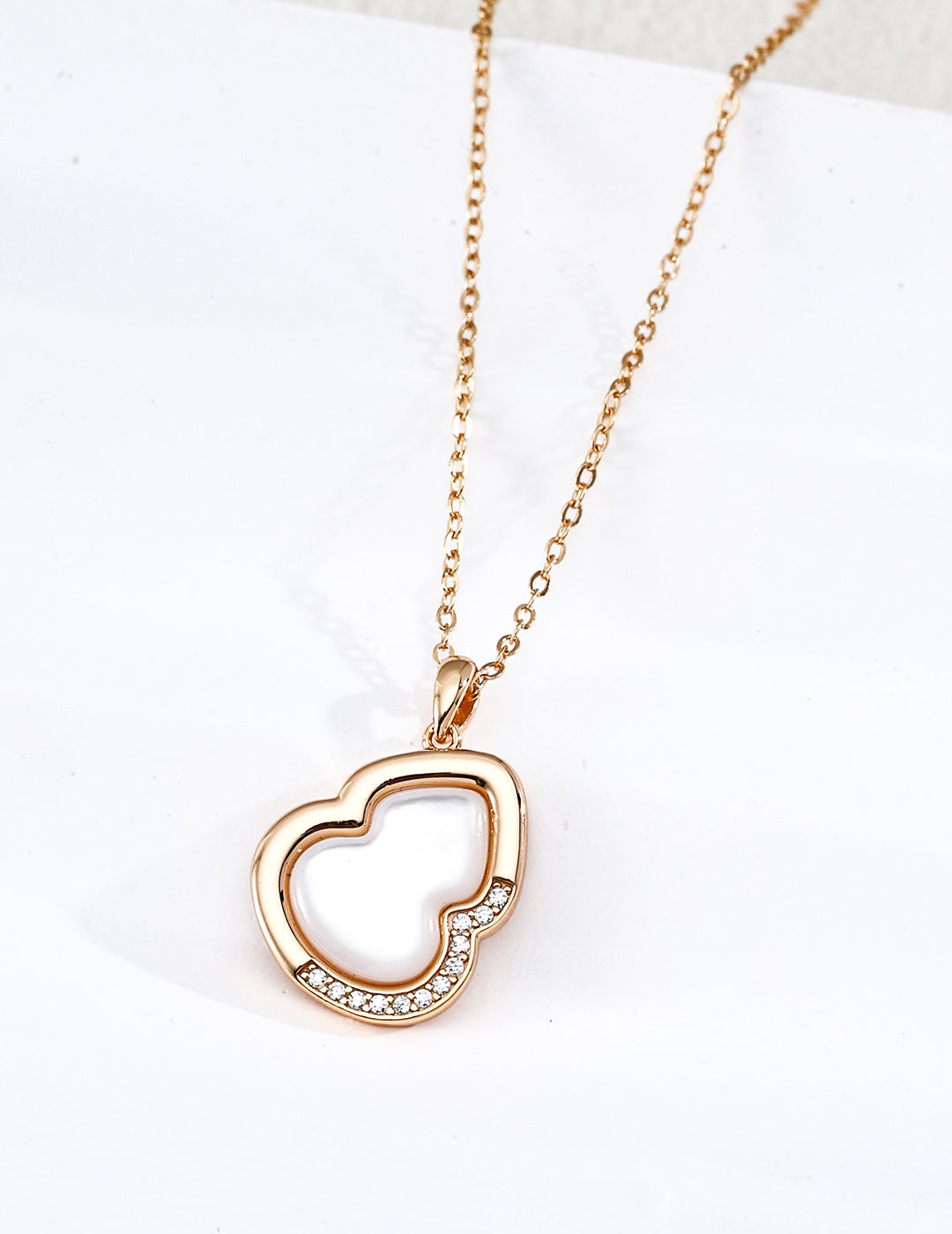 Lucky Cloud Mother-of-Pearl Necklace