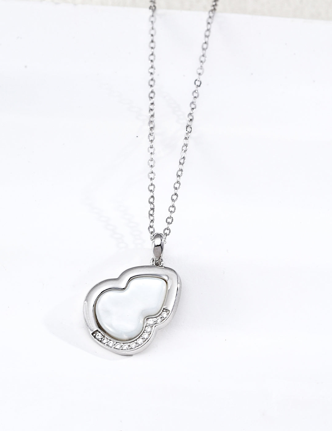 Lucky Cloud Mother-of-Pearl Necklace