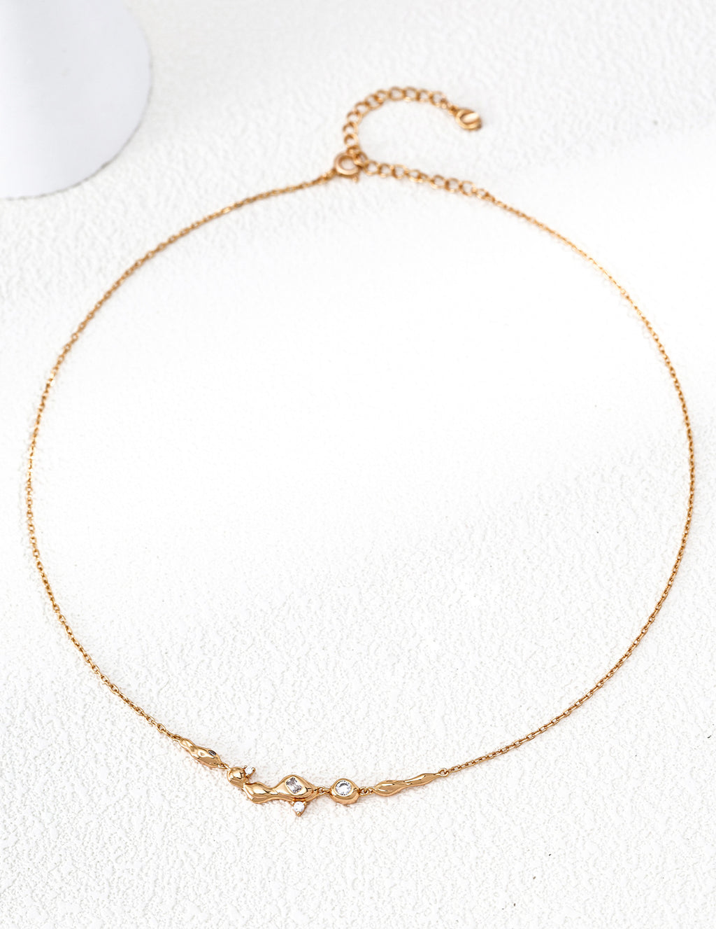 Golden Stream Delicate Clavicle Necklace