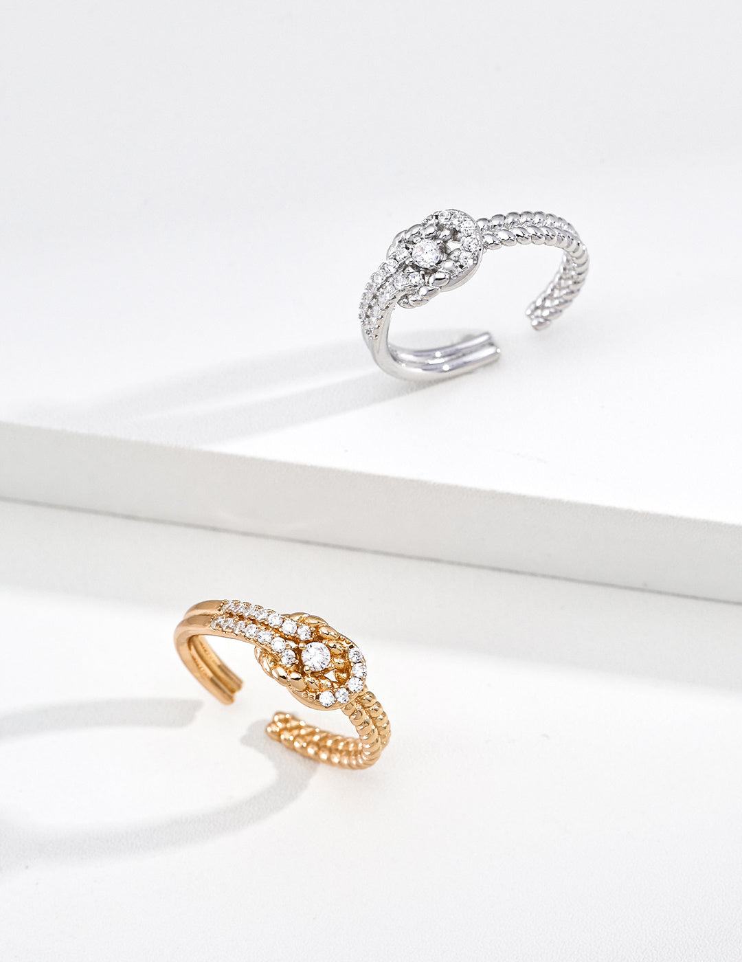 Twisted Glow Open Adjustable Ring