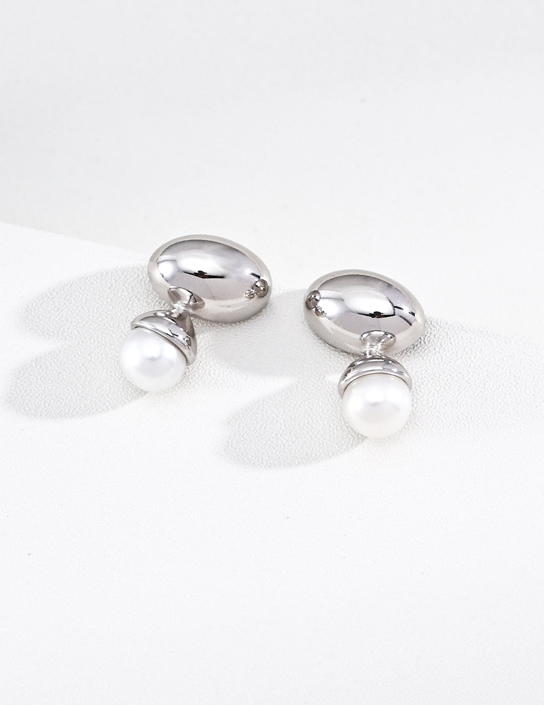 Minimal Gloss Metal Pearl Drop Earrings