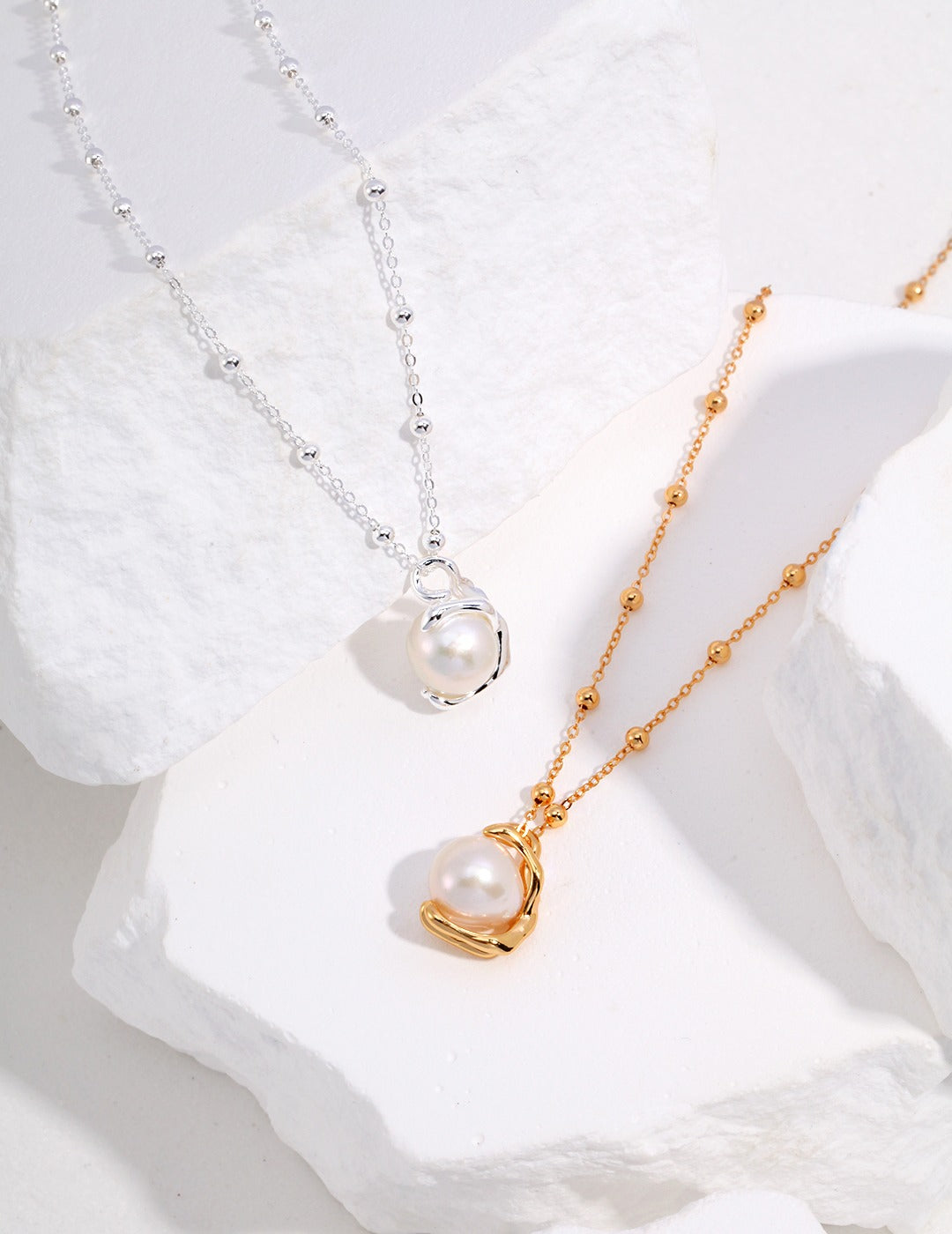 Soft Glow Pearl Pendant