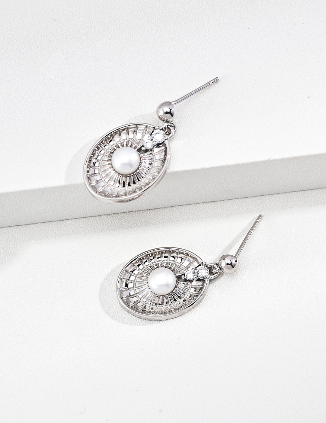 Sun Fan Pearl Drop Earrings